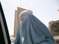 1280px-Mujer con Burka en Kabul.jpg